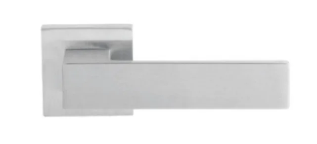 SLH0015 Solid lever handles